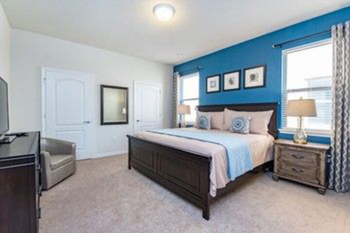 Room 13 of 26