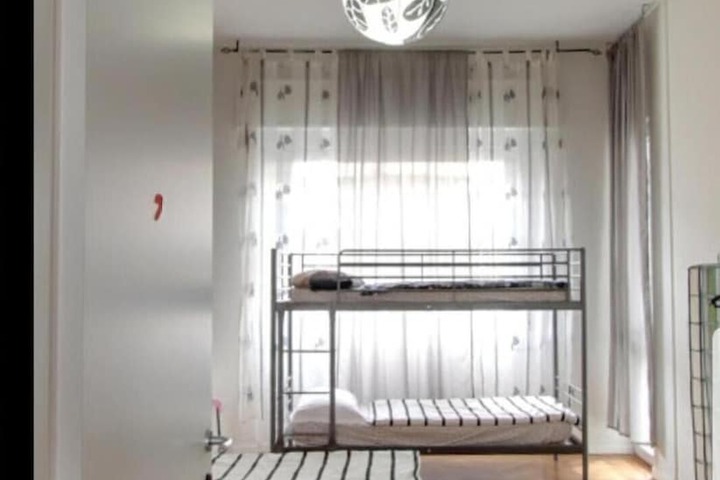 Room 9 of 51
