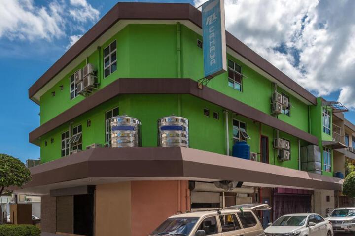 OYO 890 Hotel RK Cahaya