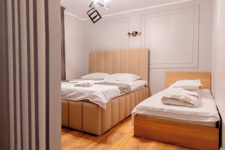 Room 14 of 29