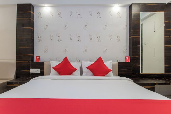Room 15 of 24