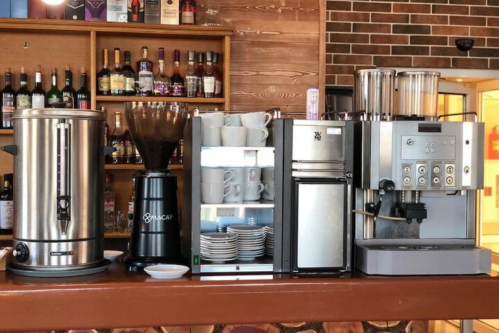 Breakfast/Coffee Service 46 of 49