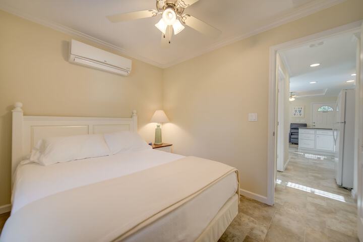Room 3 of 21