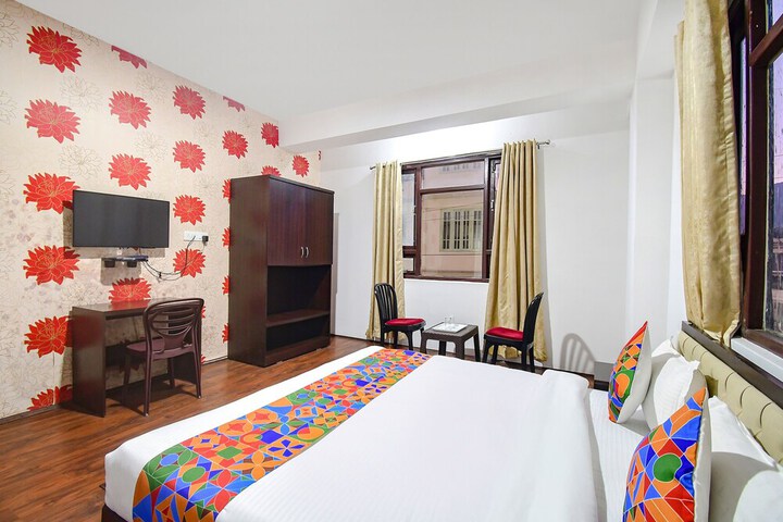 Room 14 of 42