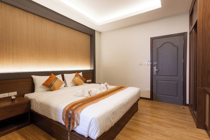 Room 30 of 61
