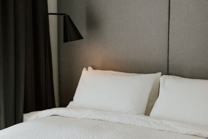 Room 2 of 22