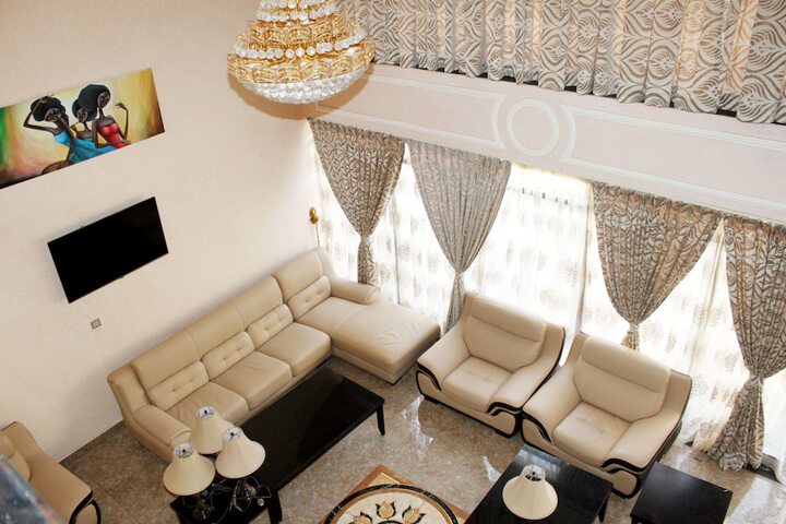 Hotel Interior 5 of 39