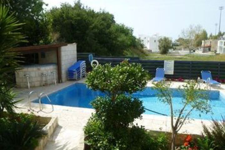 Pool Hotel