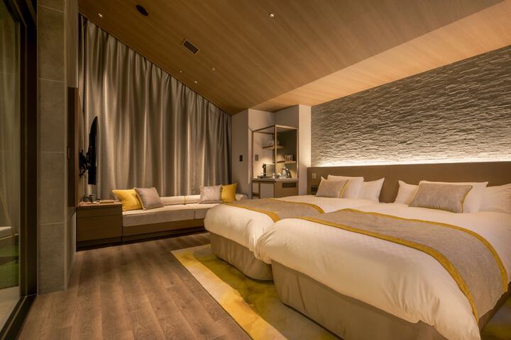 Room 16 of 188
