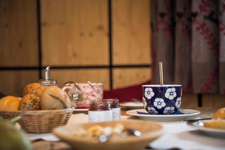 Breakfast/Coffee Service 61 of 80