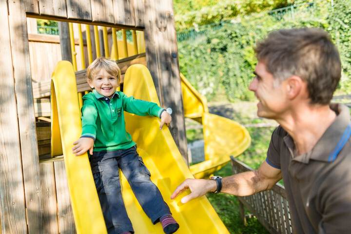 Childrens Activities 70 of 100