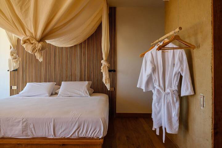 Room 21 of 74