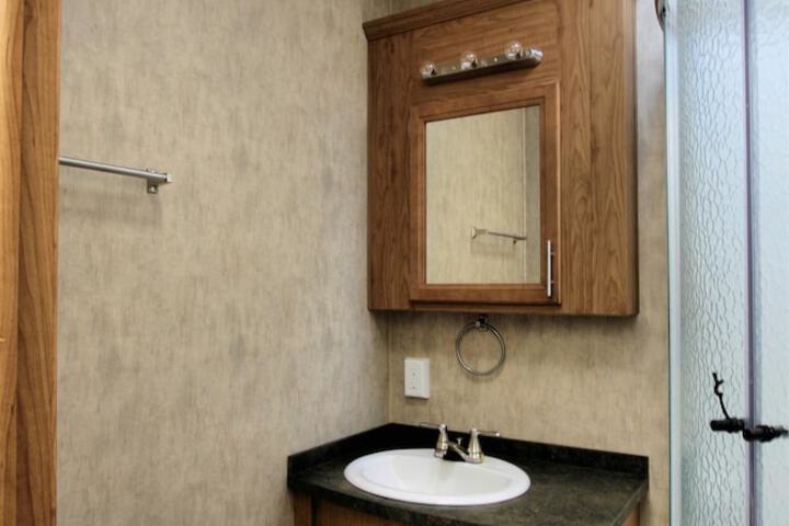 Room 15 of 26