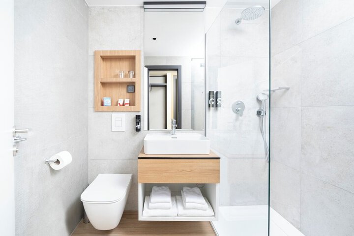 Bath Interior