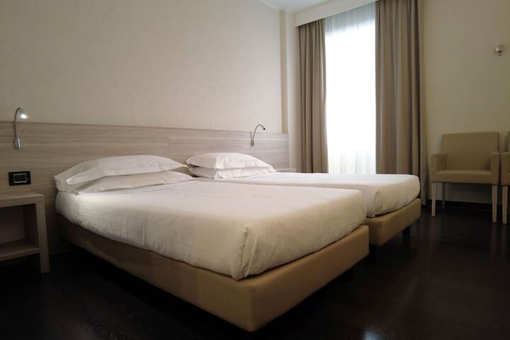 Room 17 of 73