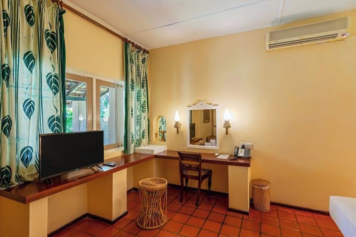 Room 22 of 60