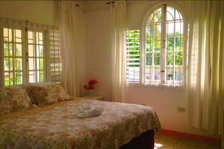 Room 3 of 28