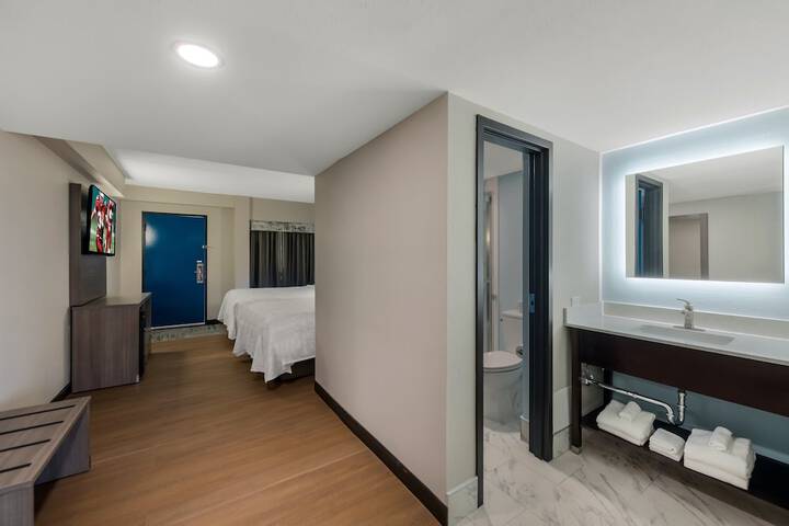 Suite 2 Full Beds (26 of 31)