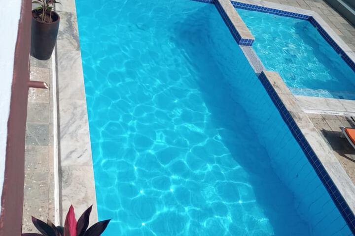 Pool 18 of 39