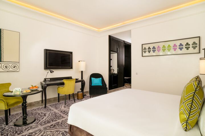 Room 4 of 56