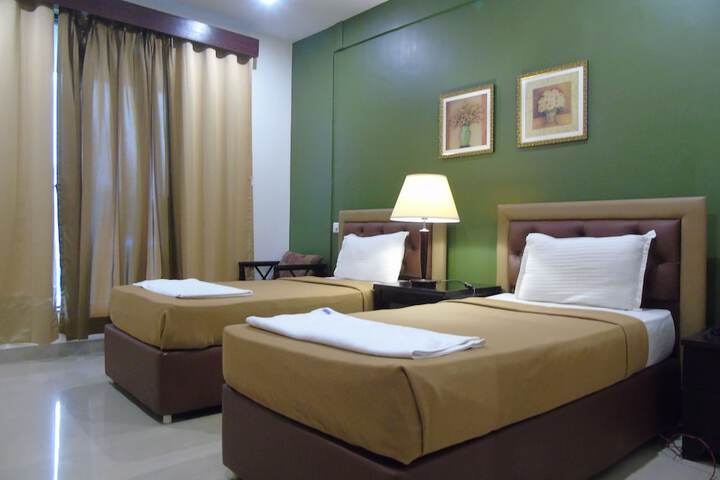 Room 21 of 81