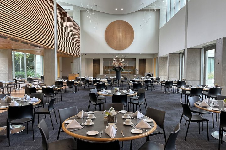Dining 6 of 14