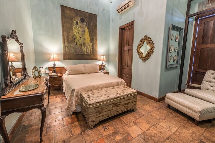 Room 2 of 45