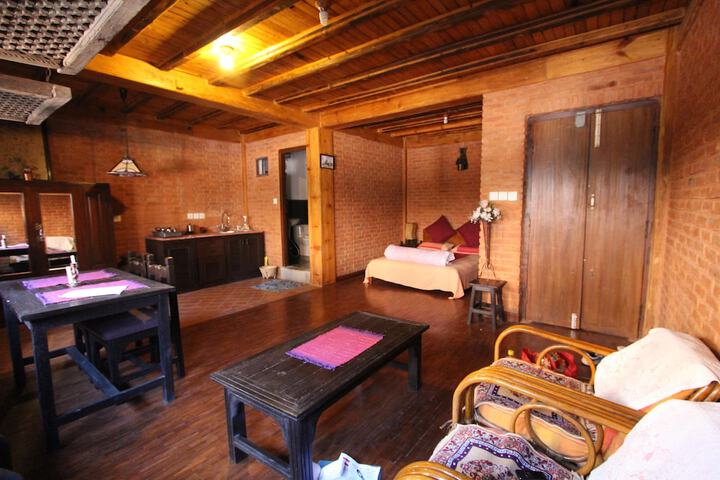 Room 3 of 31