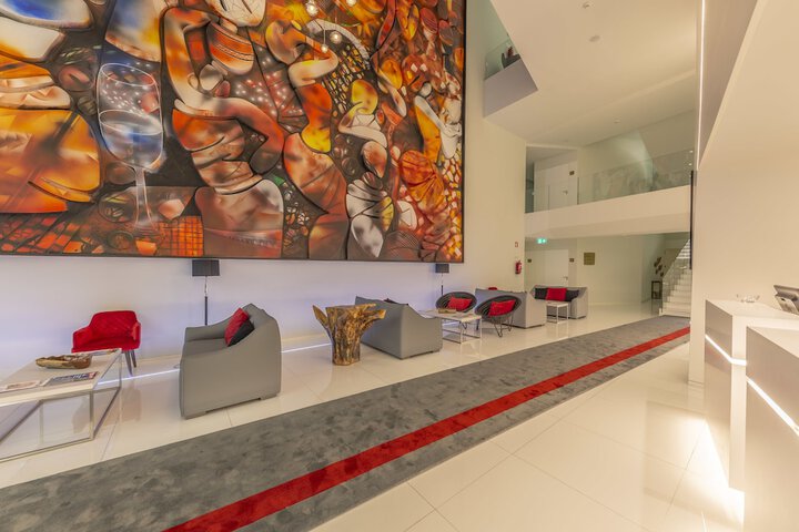 Hotel 2 of 60
