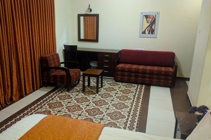 Room 11 of 41