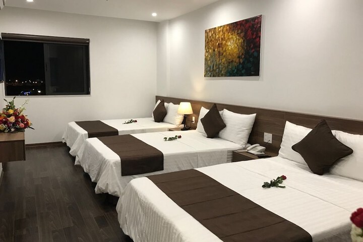 Room 14 of 34