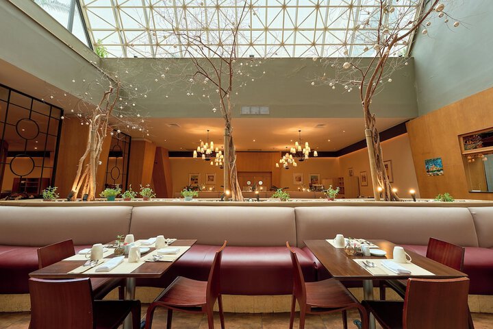 Dining 189 of 267