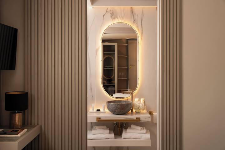 Bathroom Interior Photo