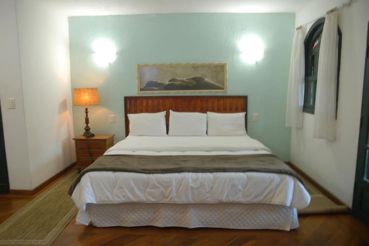 Room 22 of 62