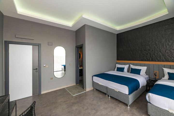 Room 20 of 60