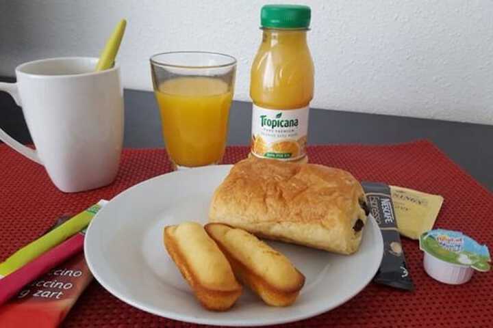 Breakfast meal