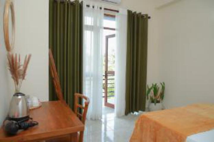 Room 15 of 23