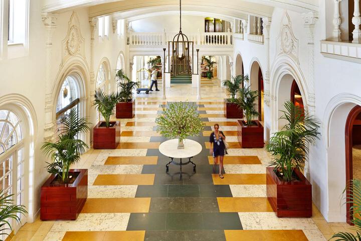 Hotel Interior 13 of 153