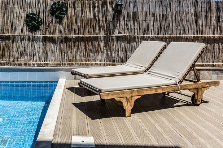 Pool 65 of 113
