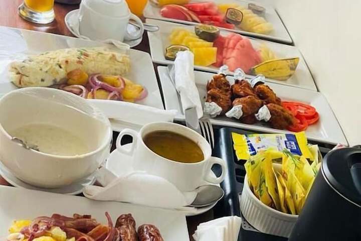 Breakfast/Coffee Service 22 of 29