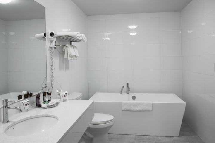 Room 40 of 59