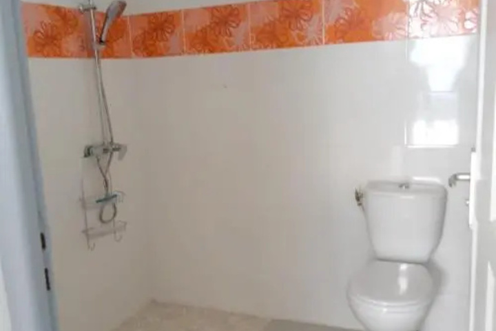 Room 4 of 11