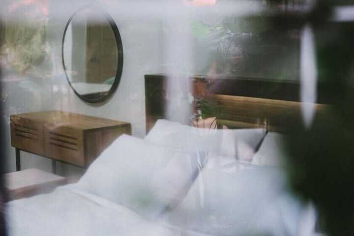 Room 3 of 120