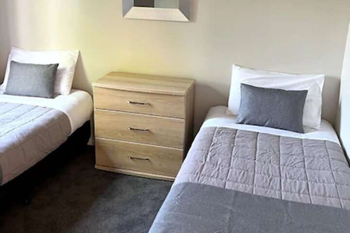 Room 10 of 44