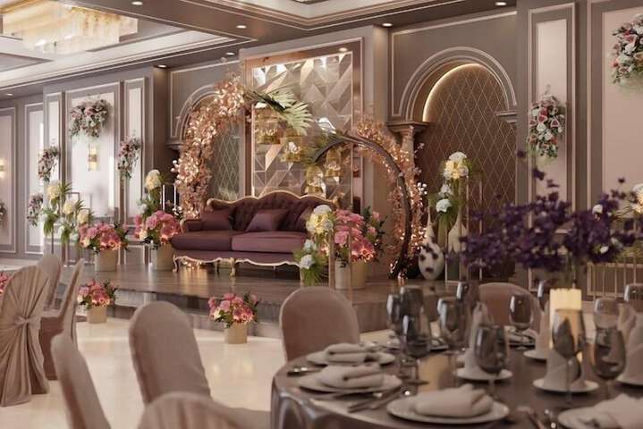 Ballroom/Hall 11 of 14