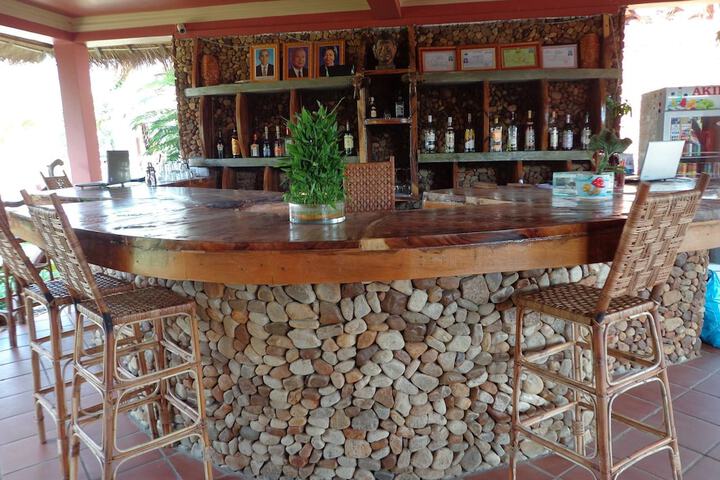 Lounge 50 of 67