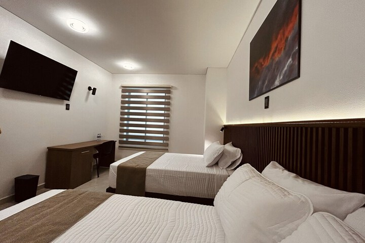 Room 20 of 49