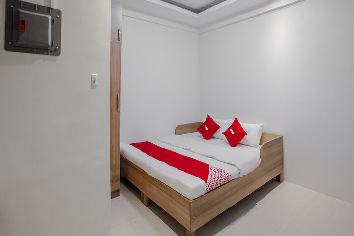 Room 19 of 32