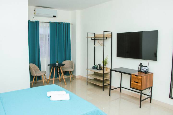 Room 5 of 23
