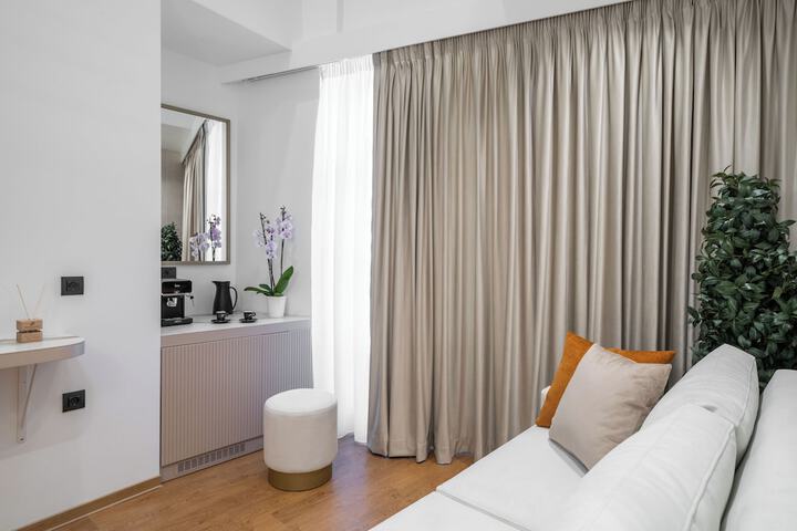 Room 31 of 60